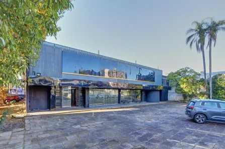 Ponto Comercial para alugar, 834m² no Navegantes, Porto Alegre