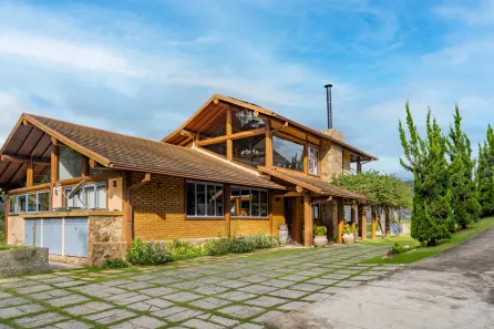 Casa de Condomínio com 6 Quartos à venda, 460m² no Itaipava, Petrópolis