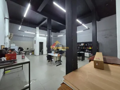 à venda, 140m² no Levindo Paula Pereira, Divinópolis