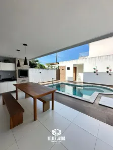 Sobrado com 4 Quartos à venda, 240m² no Antares, Maceió