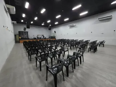 Galpão/Depósito/Armazém com 1 Quarto à venda, 753m² no Centro, Nilópolis