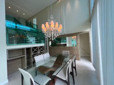 Casa de Condomínio com 4 Quartos para alugar, 650m² no Pires Façanha, Eusébio
