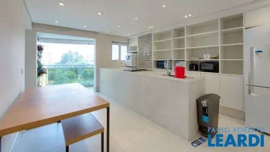 Apartamento com 2 Quartos à venda, 52m² no Consolação, São Paulo