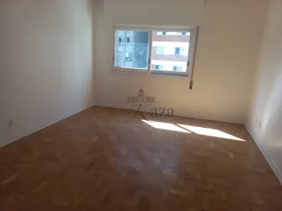Apartamento com 2 Quartos à venda, 135m² no Jardim Paulista, São Paulo