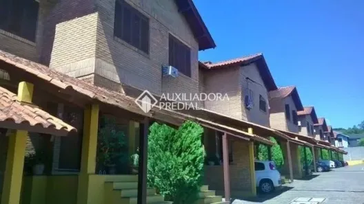 Casa de Condomínio com 3 Quartos à venda, 121m² no Ipanema, Porto Alegre