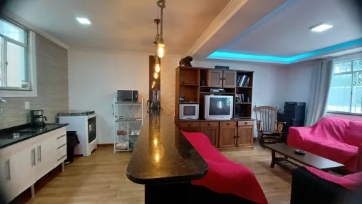 Casa de Condomínio com 2 Quartos à venda, 140m² no Fazendinha, Teresópolis