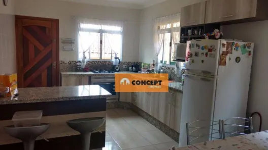Sobrado com 3 Quartos à venda, 132m² no Centro, Poá