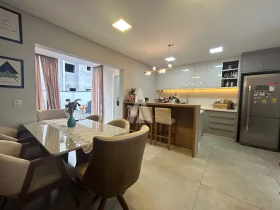 Casa com 3 Quartos à venda, 126m² no Vila Nova, Joinville