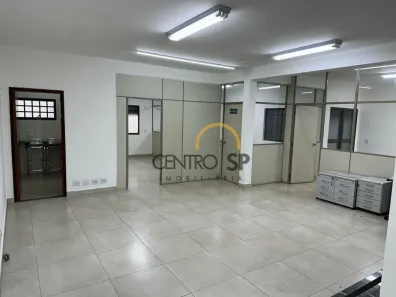 Prédio Comercial para alugar, 360m² no Vila Mariana, Bauru