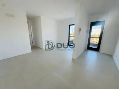 Apartamento com 2 Quartos à venda, 67m² no Roçado, São José