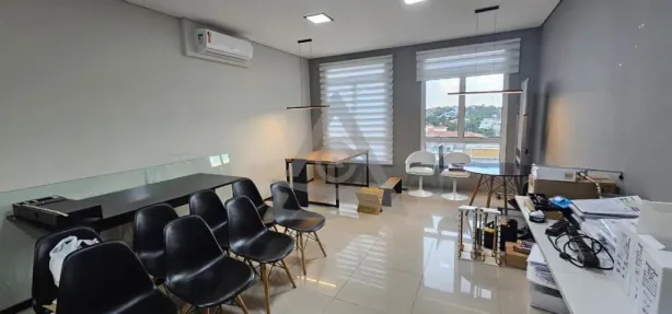 Sala Comercial para venda ou aluguel, 47m² no Ville Sainte Hélène, Campinas