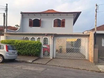 Casa com 4 Quartos à venda, 241m² no Jardim Leonor Mendes de Barros, São Paulo