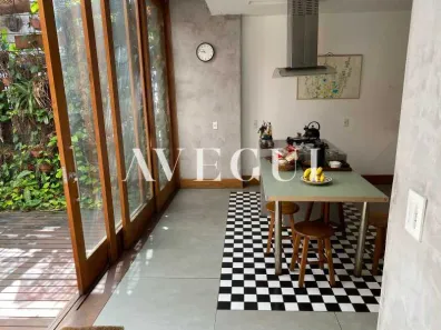 Casa com 3 Quartos à venda, 669m² no Humaitá, Rio de Janeiro