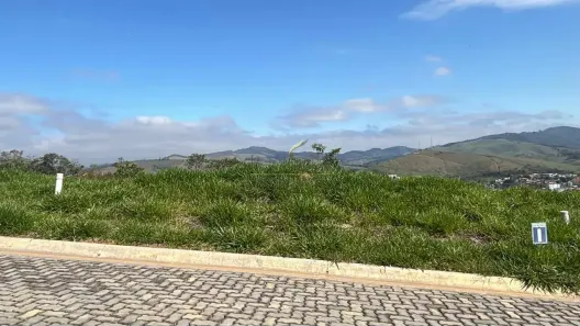 Lote/Terreno à venda, 250m² no Jardim Monte Cristo, Piracaia