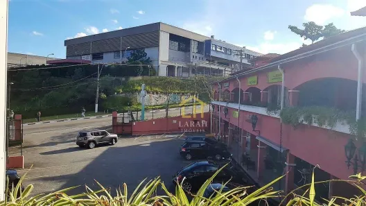 Sala Comercial para alugar, 28m² no Granja Viana II, Cotia
