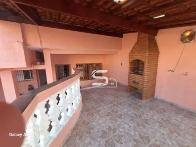 Casa com 5 Quartos à venda, 250m² no Jardim Teresa, São Paulo