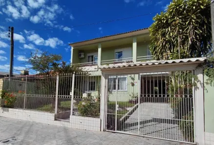Casa com 3 Quartos à venda, 242m² no São José, Santa Maria