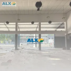 Galpão/Depósito/Armazém para alugar, 600m² no Itaipu, Niterói
