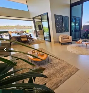 Casa de Condomínio com 5 Quartos à venda, 590m² no Jardins Munique, Goiânia