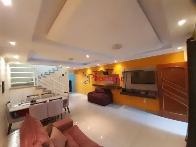 Casa com 3 Quartos à venda, 150m² no Granja dos Cavaleiros, Macaé