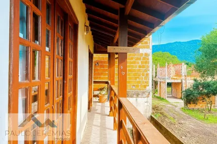 Casa com 5 Quartos à venda, 200m² no São João do Rio Vermelho, Florianópolis