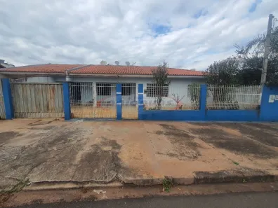 Casa com 5 Quartos à venda, 396m² no Zona 08, Maringá