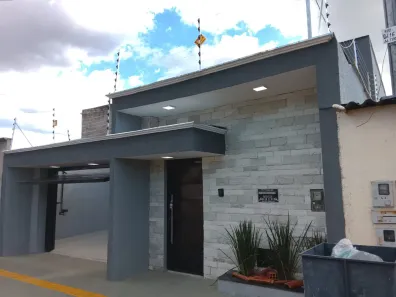 Casa com 3 Quartos à venda, 138m² no Setor Garavelo, Aparecida de Goiânia