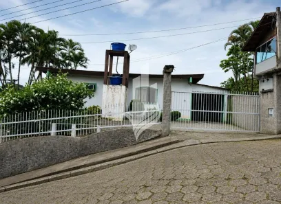 Casa com 4 Quartos à venda, 160m² no Fortaleza, Blumenau