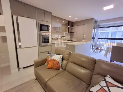 Apartamento com 2 Quartos para alugar, 65m² no Itacolomi, Balneário Piçarras