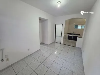 Casa com 2 Quartos para alugar, 60m² no Centro, Nilópolis