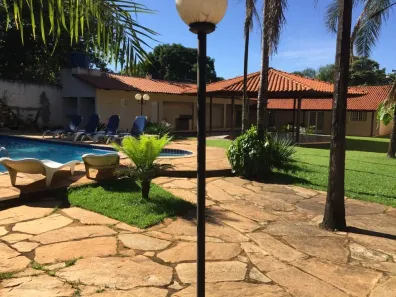 Fazenda/Sítio com 3 Quartos à venda, 136m² no Jardim América, Goiânia