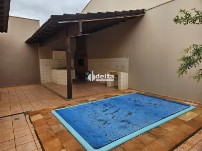 Casa com 3 Quartos à venda, 199m² no Vigilato Pereira, Uberlândia