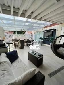 Casa de Condomínio com 4 Quartos à venda, 220m² no Ingá, Niterói