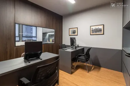 Sala Comercial à venda, 47m² no Centro, Florianópolis