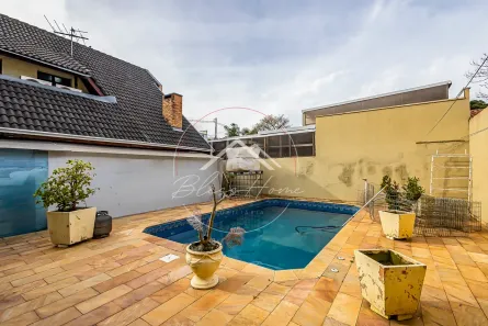 Sobrado com 4 Quartos à venda, 257m² no São Braz, Curitiba