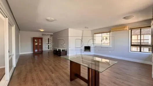 Apartamento com 4 Quartos para alugar, 155m² no Petrópolis, Porto Alegre