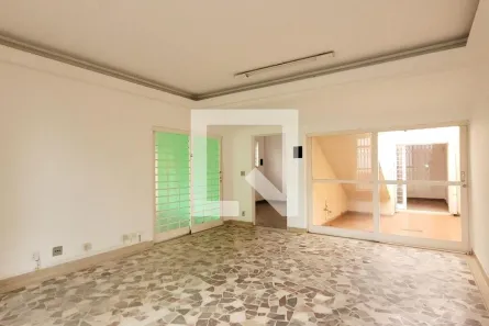 Casa com 3 Quartos à venda, 300m² no Centro, Campinas