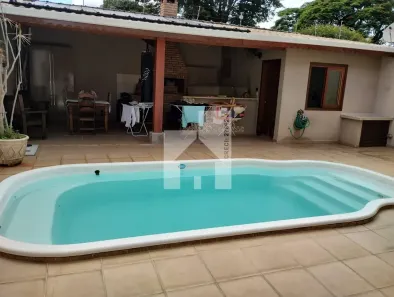 Sobrado com 3 Quartos à venda, 200m² no Caxambu, Jundiaí