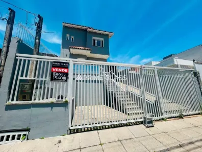 Sobrado com 3 Quartos à venda, 100m² no São José, Canoas