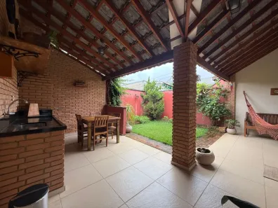 Sobrado com 3 Quartos à venda, 160m² no Vila Paraíso, Caçapava