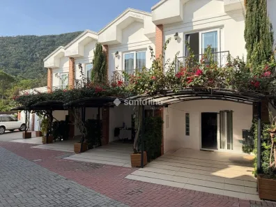 Casa de Condomínio com 2 Quartos à venda, 73m² no Armação do Pântano do Sul, Florianópolis