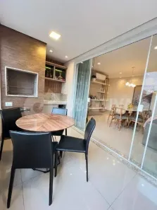 Apartamento com 3 Quartos à venda, 102m² no Segismundo Pereira, Uberlândia