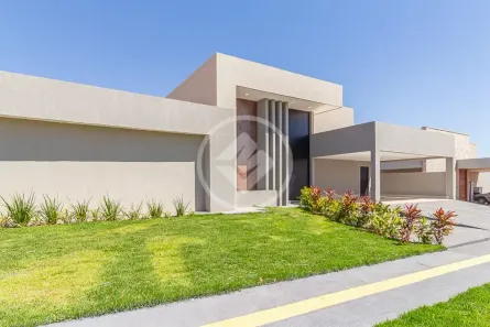 Casa com 4 Quartos à venda, 306m² no Setor Central, Senador Canedo