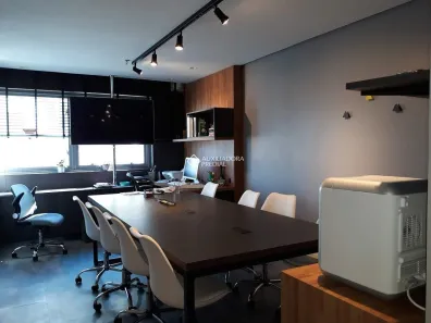 Sala Comercial à venda, 25m² no São Sebastião, Porto Alegre