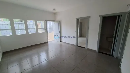 Casa com 3 Quartos para alugar, 140m² no Saúde, São Paulo