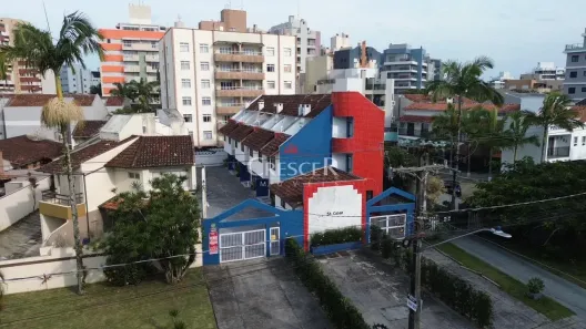 Sobrado com 3 Quartos à venda, 86m² no Centro, Matinhos