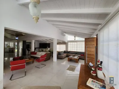 Casa com 4 Quartos à venda, 300m² no Jurerê Internacional, Florianópolis