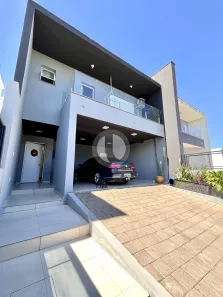 Casa com 3 Quartos à venda, 157m² no Camobi, Santa Maria