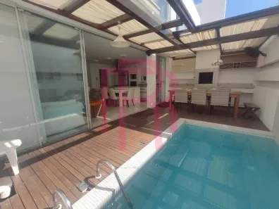 Casa com 3 Quartos para alugar, 228m² no Centro, Balneário Camboriú
