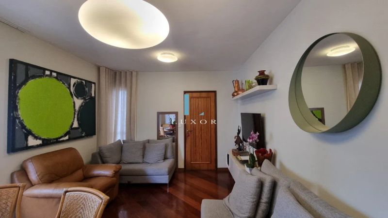 Apartamento com 2 quartos — Lourdes, Belo Horizonte
